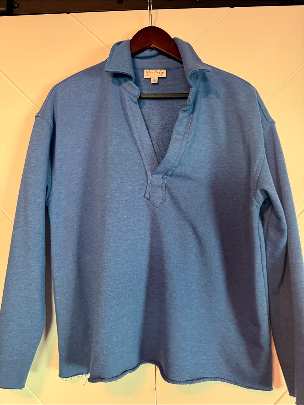 Wonderly Blue Open-Collar Pullover Sweatshirt
